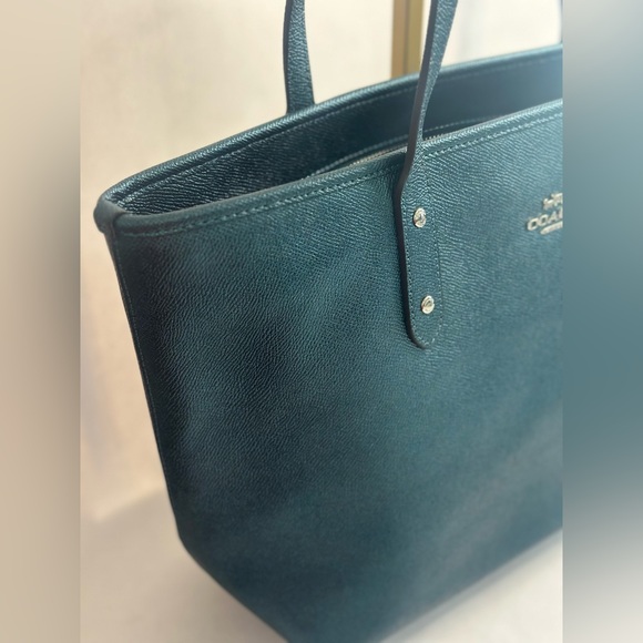 Coach Mini City Zip Tote Teal Metallic Crossgrain Leather - EUC with COA - Picture 3 of 14